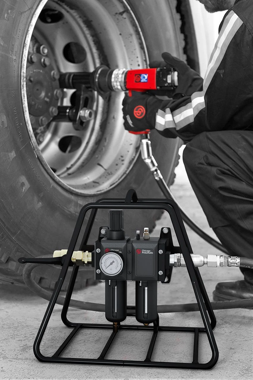 Ovládanie krútiaceho momentu vzduchu FRL 3/4" BSP. 6158136510 adaptér pre Severnú Ameriku je súčasťou dodávky Chicago Pneumatic 6158136540
