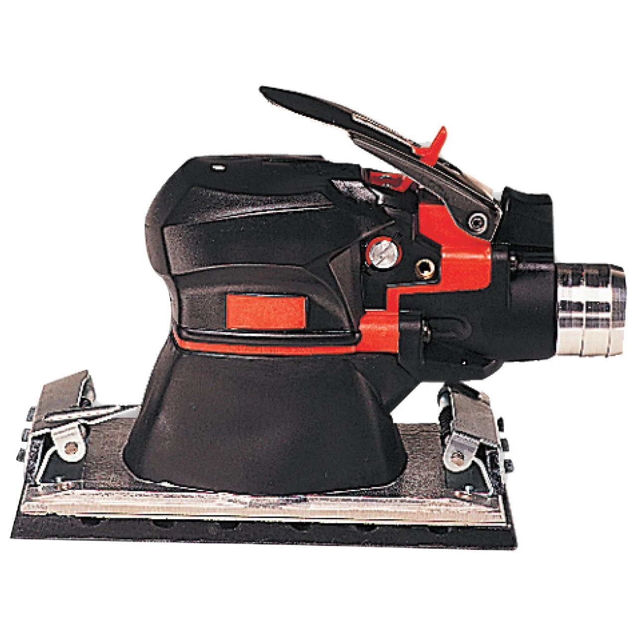 Priemyselná orbitálna brúska 375 W (0,5 HP), pre podložky 170 × 93 mm (6 5/8" × 3 5/8"), 3/16" (5 mm) výkmit, s centrálnym odsávaním Chicago Pneumatic CP5506-R6CV 6151700740