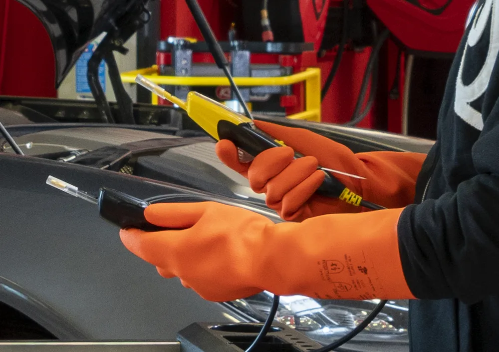 Izolačné rukavice T10 z oranžového prírodného kaučuku s mechanickou ochranou, trieda 0 AZC KS Tools 112.1766
