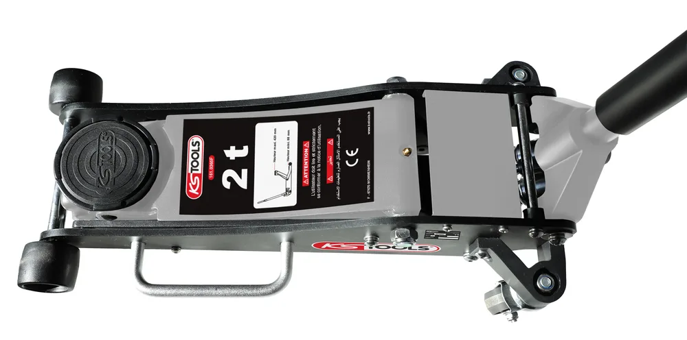 Kompaktný hydraulický zdvihák z hliníka a ocele s nosnosťou 2 t KS Tools 161.0365F