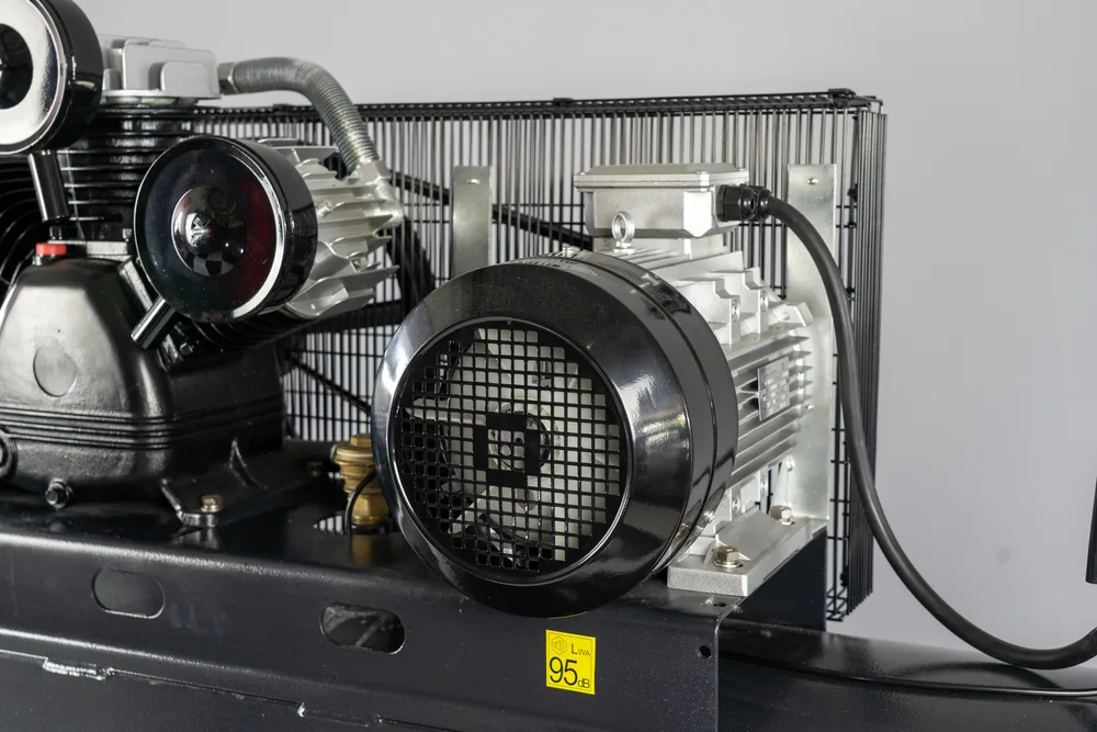 Kompresor s nádržou 500 l – 10 bar – 10 HP – 380 V trojfázové napájanie KS Tools 165.0807F