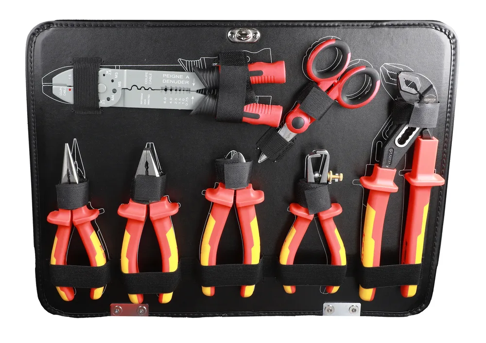 Kufrík pre elektrikárov a elektromechanikov 1/4'' + 1/2'', 142 dielov KS Tools 922.0642F