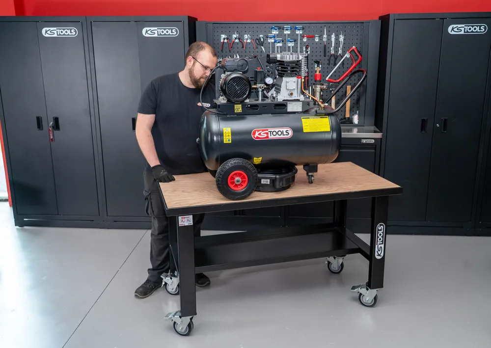 Mobilný pracovný stôl, dĺžka 1,50 m KS Tools 865.0155F