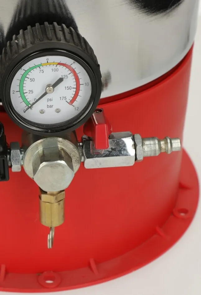 Pneumatický odvzdušňovač bŕzd KS 6 l, 10 bar, so 6 adaptérmi KS Tools 160.0008