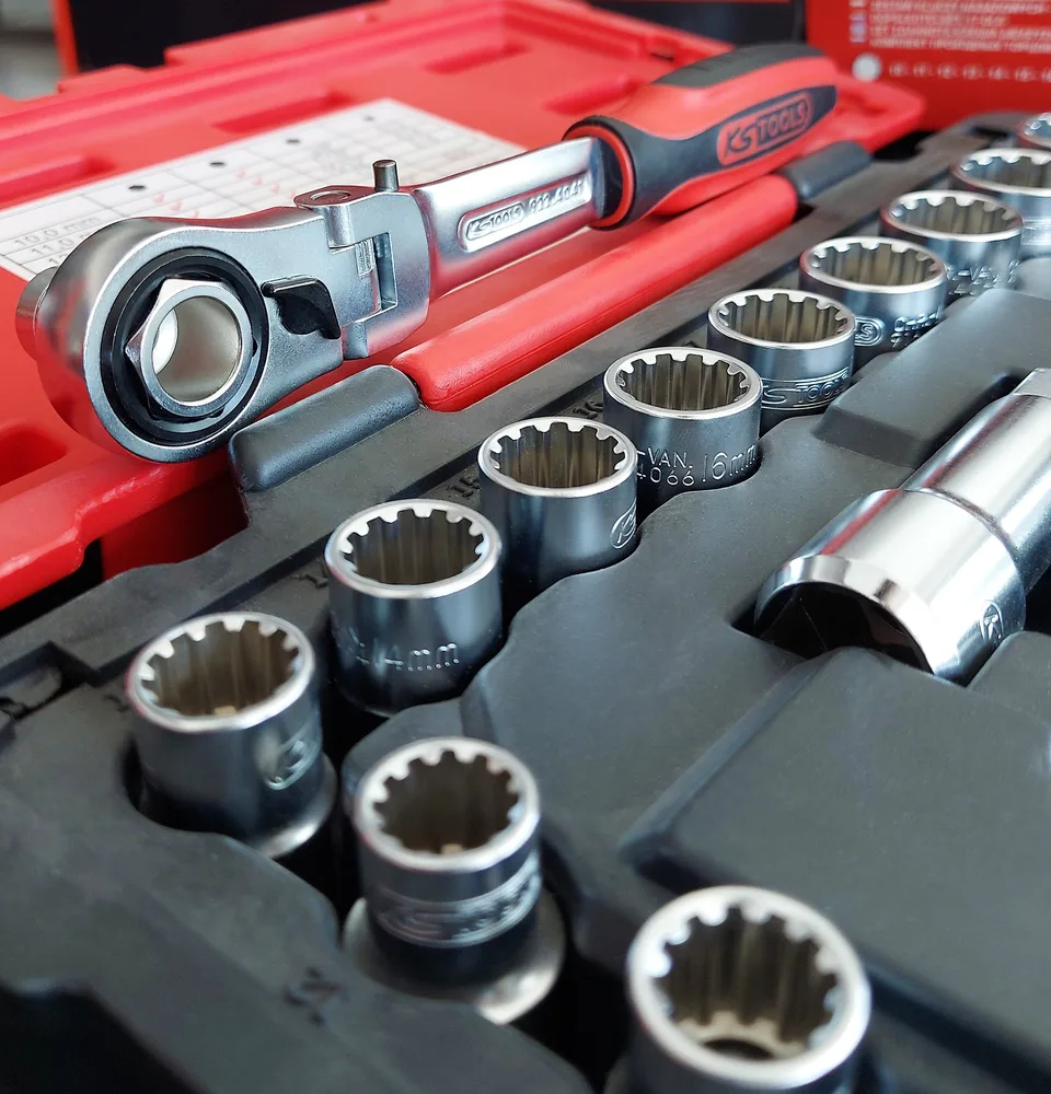 Sada priechodných nástrčných hlavíc TRIPLEplus® 3/8'' – 1/2'' – 10 až 24 mm KS Tools 922.4040