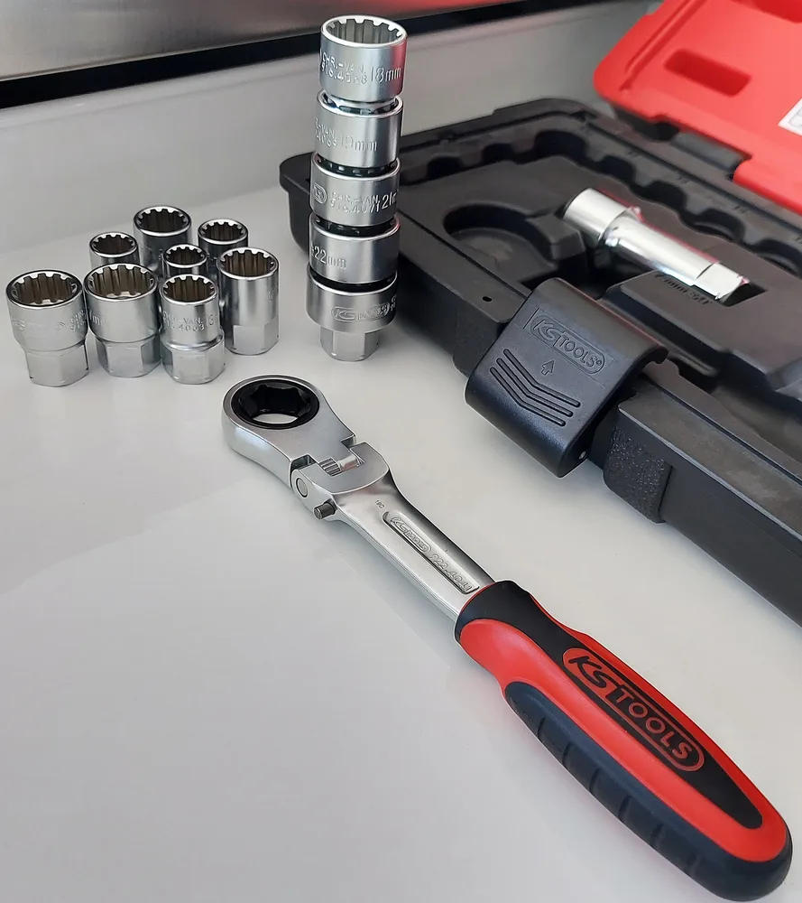 Sada priechodných nástrčných hlavíc TRIPLEplus® 3/8'' – 1/2'' – 10 až 24 mm KS Tools 922.4040