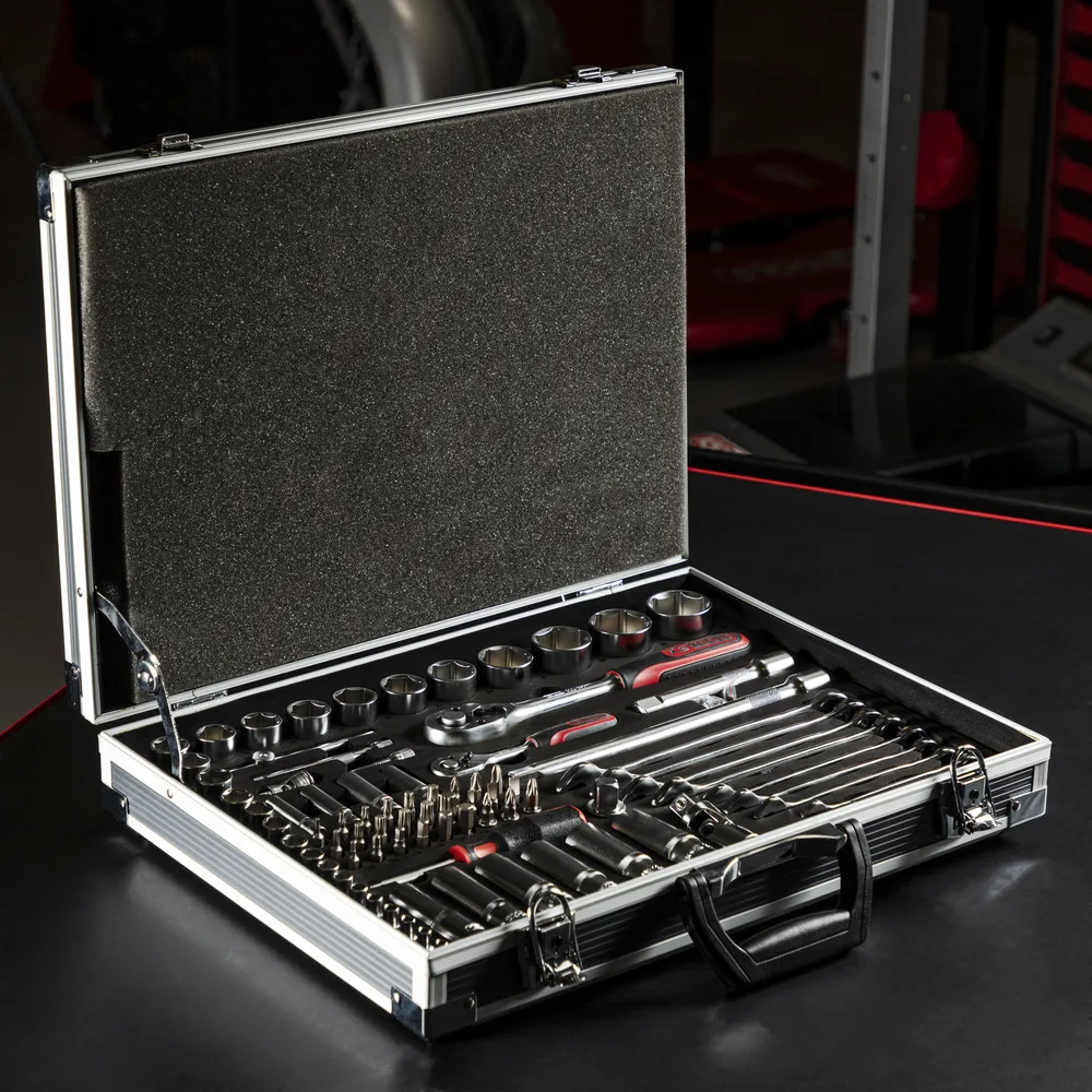 Súprava nástrčných hlavíc a príslušenstva ULTIMATE 1/4" a 1/2", 83-dielna KS Tools 922.0683