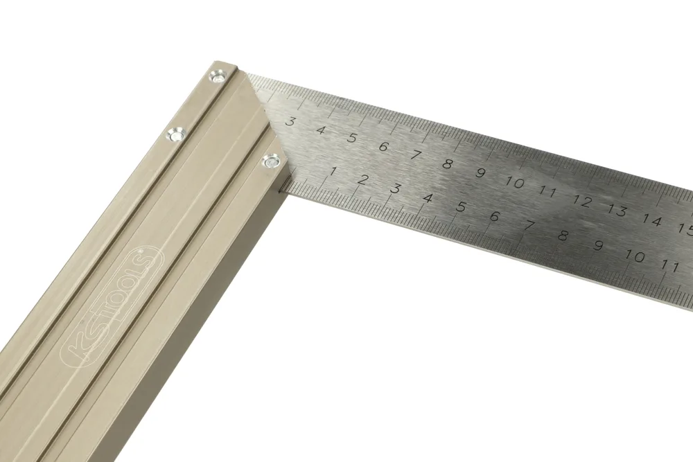 Uholník na pravé a pokosové rezy, 300 mm KS Tools 300.0221